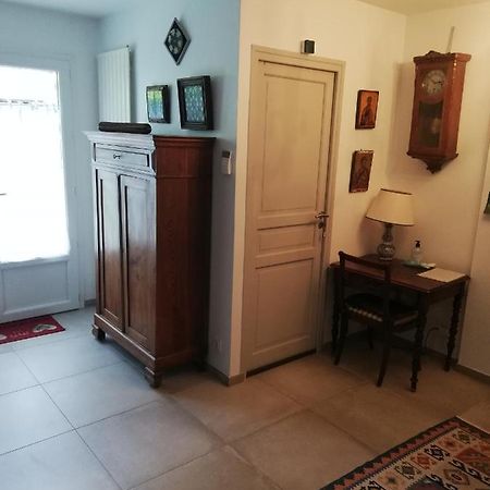 Appartement De Plain Pied Dans La Verdure イエール エクステリア 写真